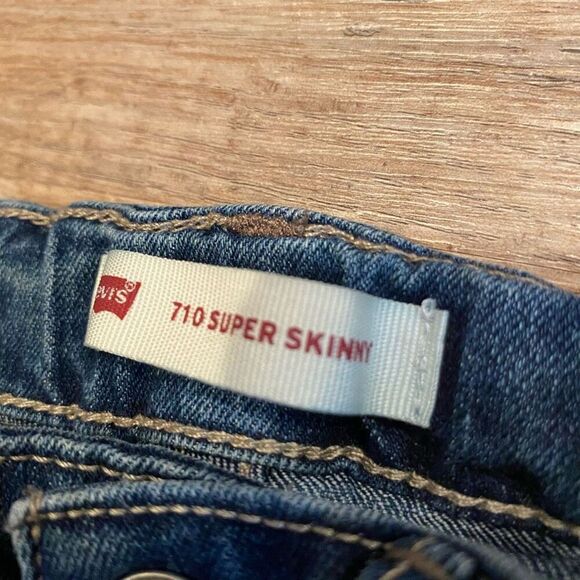 Levi’s 710 Super Skinny Jeans Size 4T - Picture 9 of 11